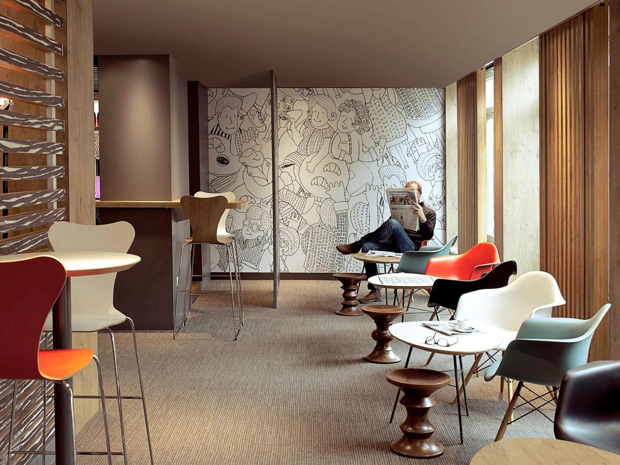 Ibis Paris Porte D'orleans