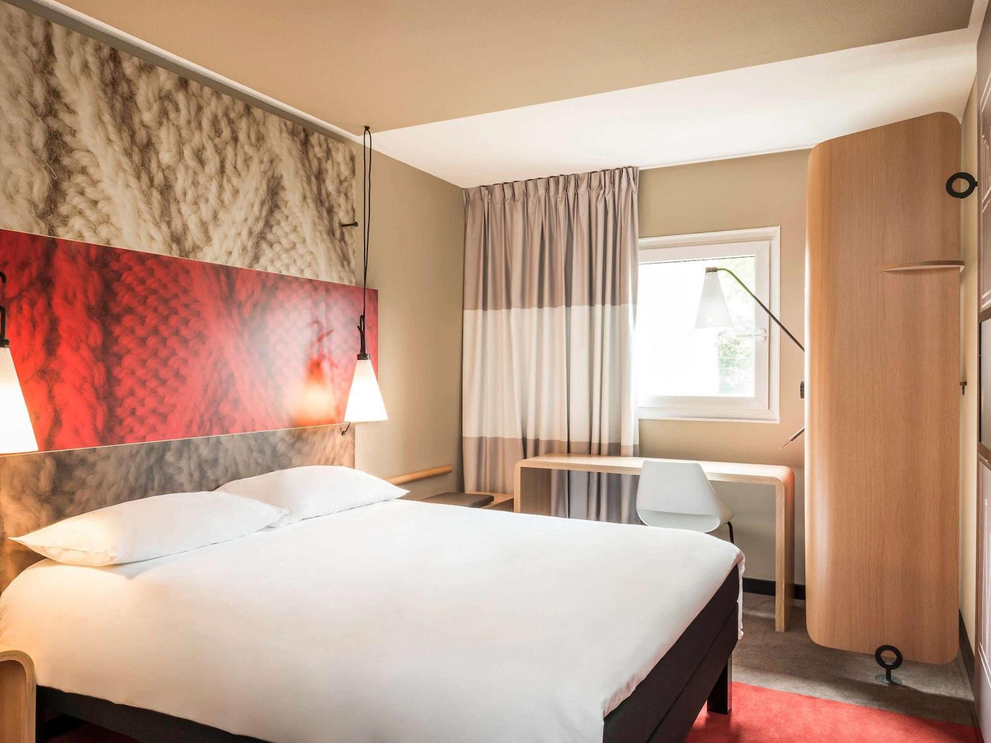 Hotel Ibis Paris Porte D'orleans 3*